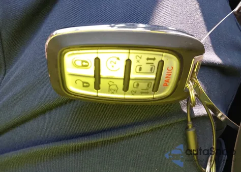 2025 Chrysler Pacifica Select from USA, damaged, VIN 2C4RC1BG1SR562061